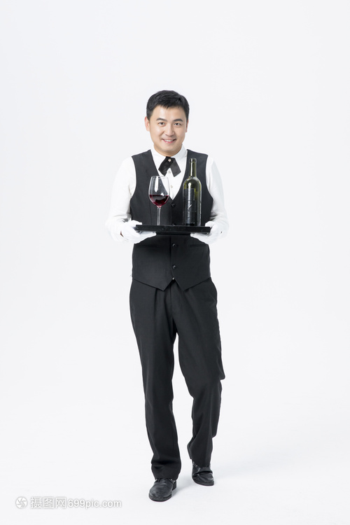 紅酒展示 餐飲服務中男服務員的專業(yè)藝術
